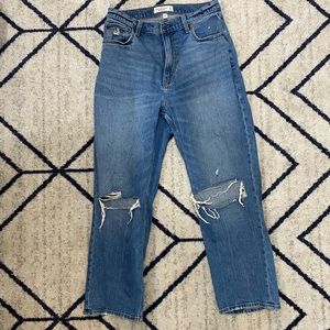 Abercrombie Curve Love Ultra High Rise Ankle Straight Jean
